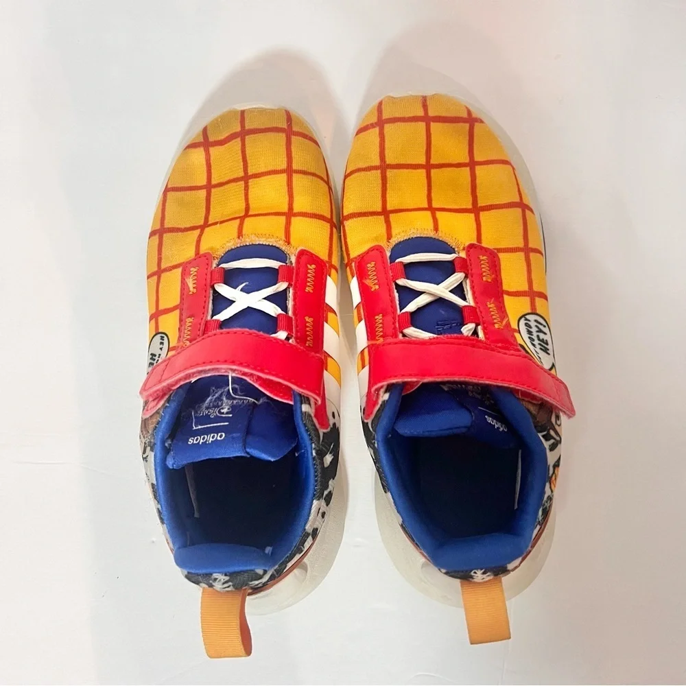 Adidas x Disney Racer Toy Story Woody Sneaker Shoes TR21 Youth Kids Size 2